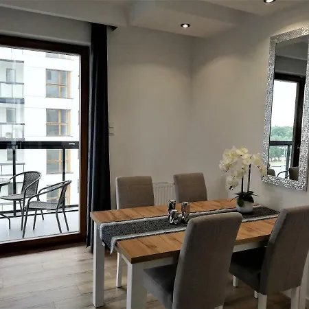 Nadmorski Luksus Ii Zajezdnia Wrzeszcz Apartment